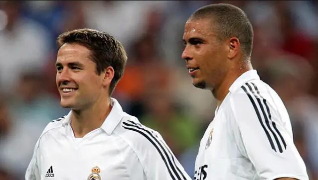 曼聯面臨的 曼聯面臨的